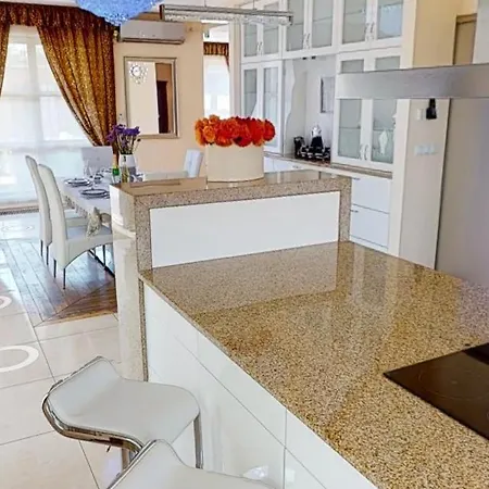 D-2 Apartment *